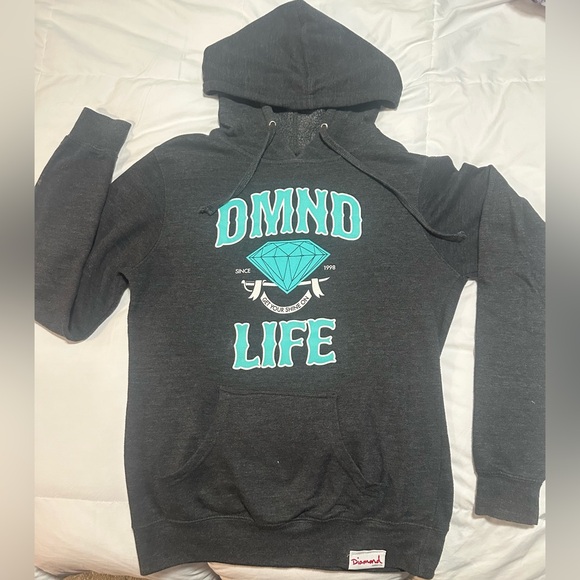 Diamond Supply Co women’s sweatshirt size small - Picture 3 of 4